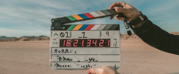 jakob-owens-CiUR8zISX60-unsplash (2) clap board roadside Jakob and Ryan